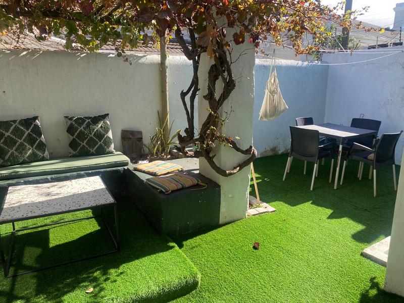 2 Bedroom Property for Sale in Observatory Western Cape